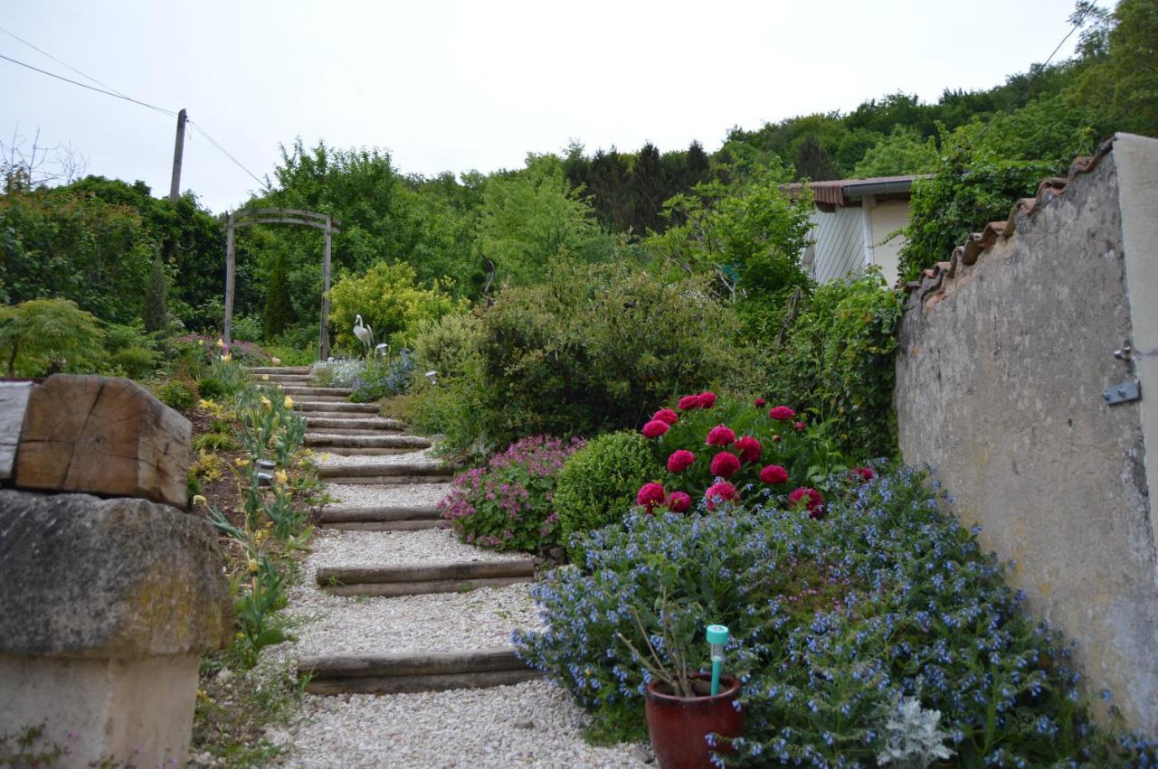 Willa Dans Un Jardin Apremont-la-Foret Zewnętrze zdjęcie